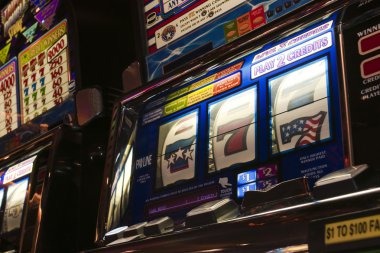 erek 89 platform interface showing live-dealer tables and sportsbook markets